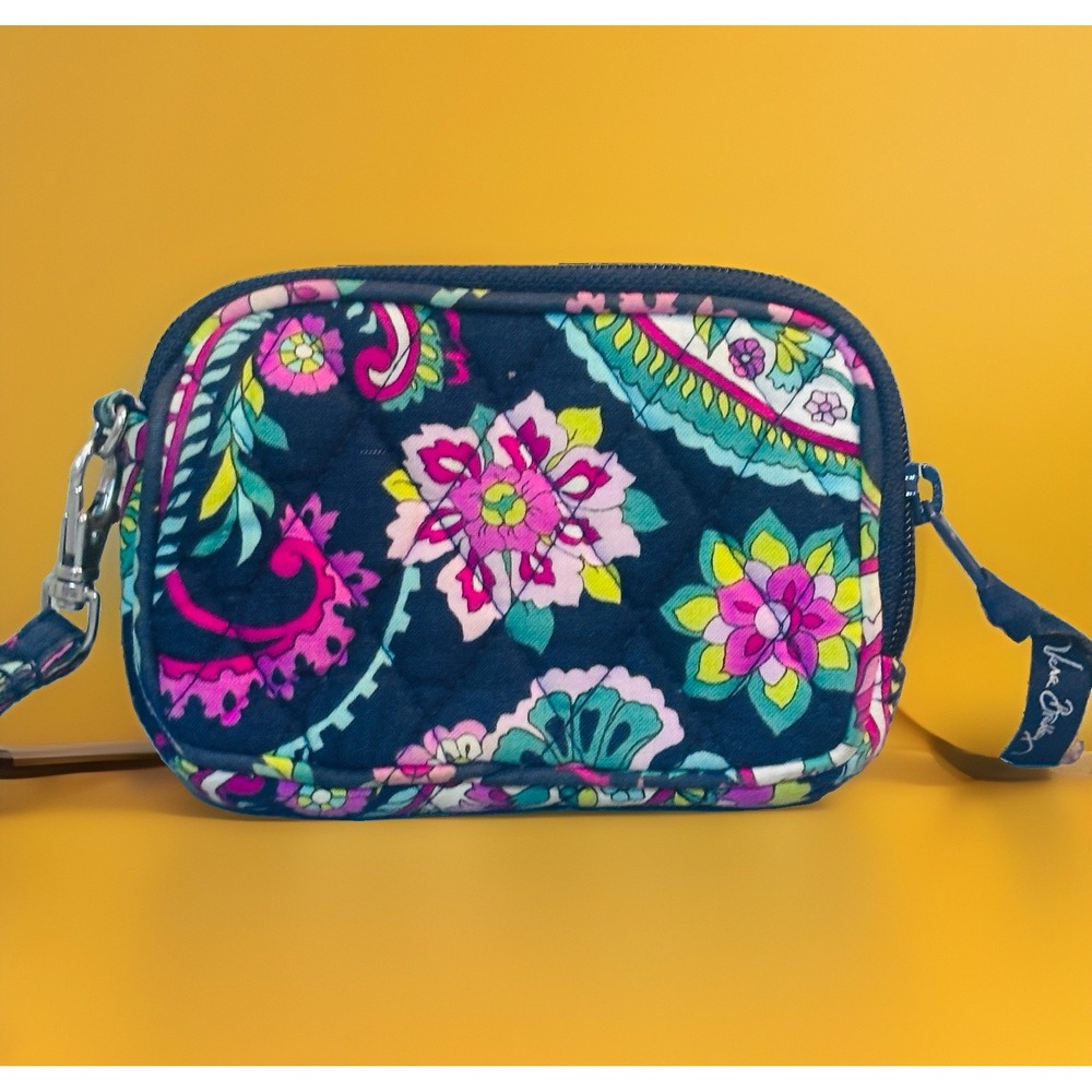 Vera Bradley Petal Paisley Wristlet Wallet Tech Case Zip Storage Floral Flowers